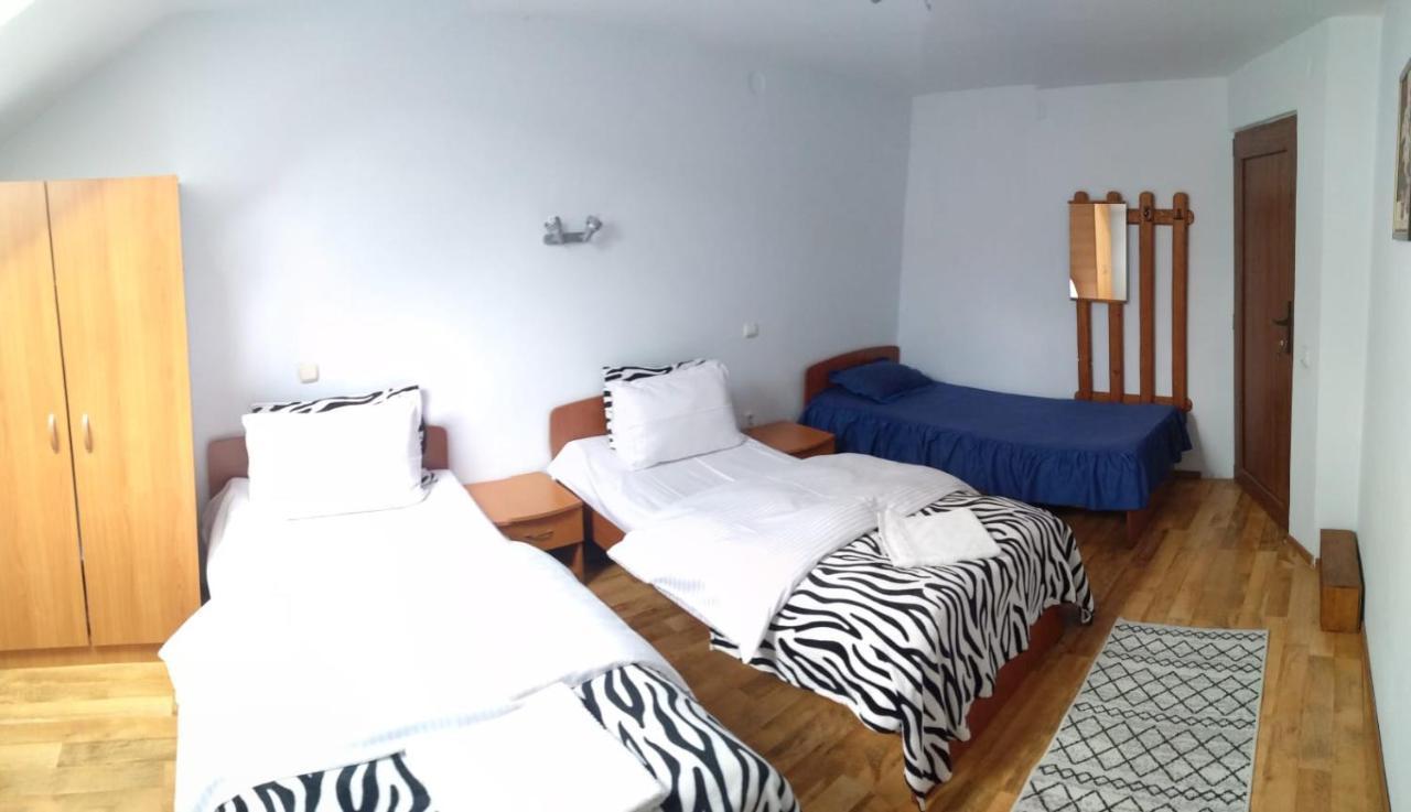 Casa Terzea Hotel Rîşnov Eksteriør billede